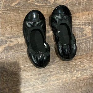 Children’s place slippers